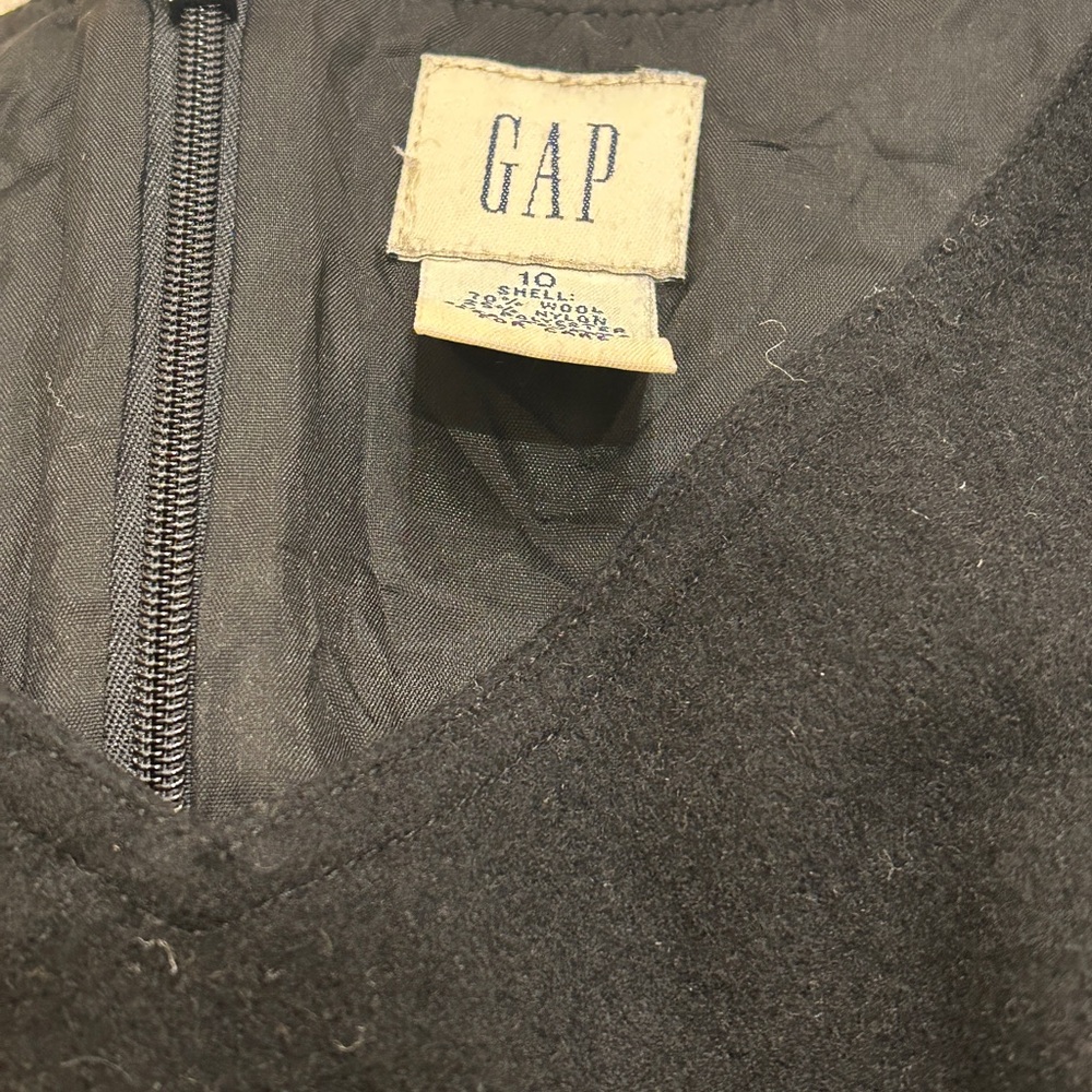 GAP Classic Black Mini Dress - Picture 3 of 3